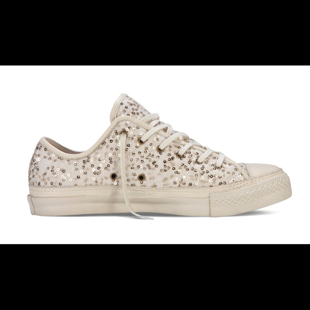 Chuck Taylor All Star sequin